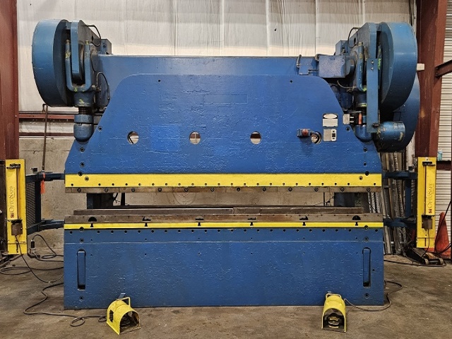 Cincinnati Series 9 Mechanical Press Brake
