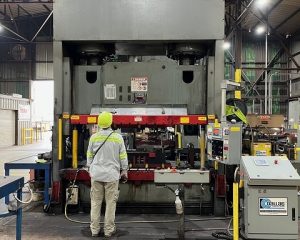 Pacific 750 Ton Hydraulic Press
